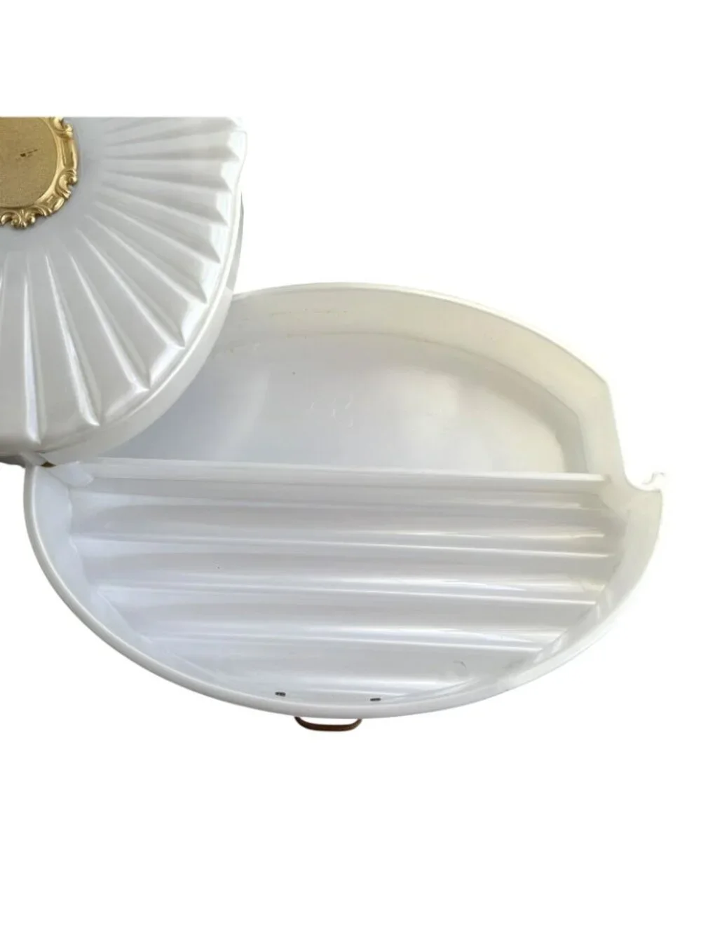 Vintage Rialto of New York White Pearlized Lucite Jewelry Box 1960s 9”